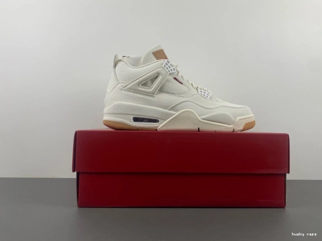 Cheap Husky Levi's AO2571-100 x 4 Air 'White' Jordan 0801
